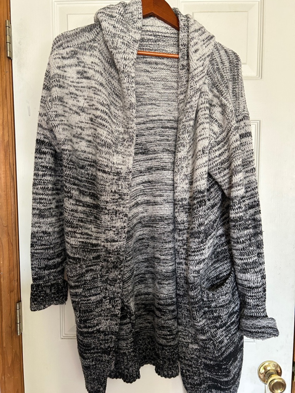 Cozy Open-Front Marled Shawl Collar Sweater - Black & White